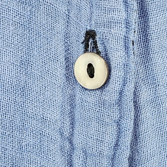 Cynthia Ashby Women's Gauze Asymmetrical Lagenlook Button Front Shirt - M - Picture 5 of 8